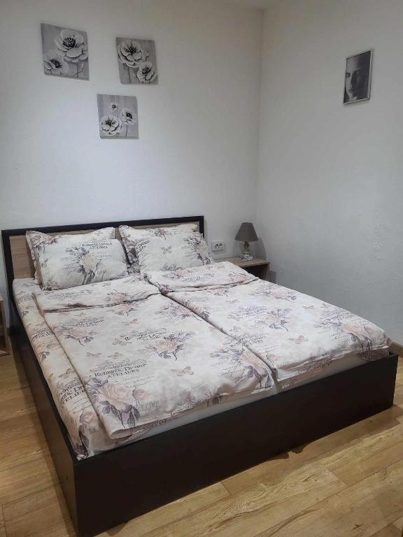 Стаи За Гости Лилия Hisarya Esterno foto